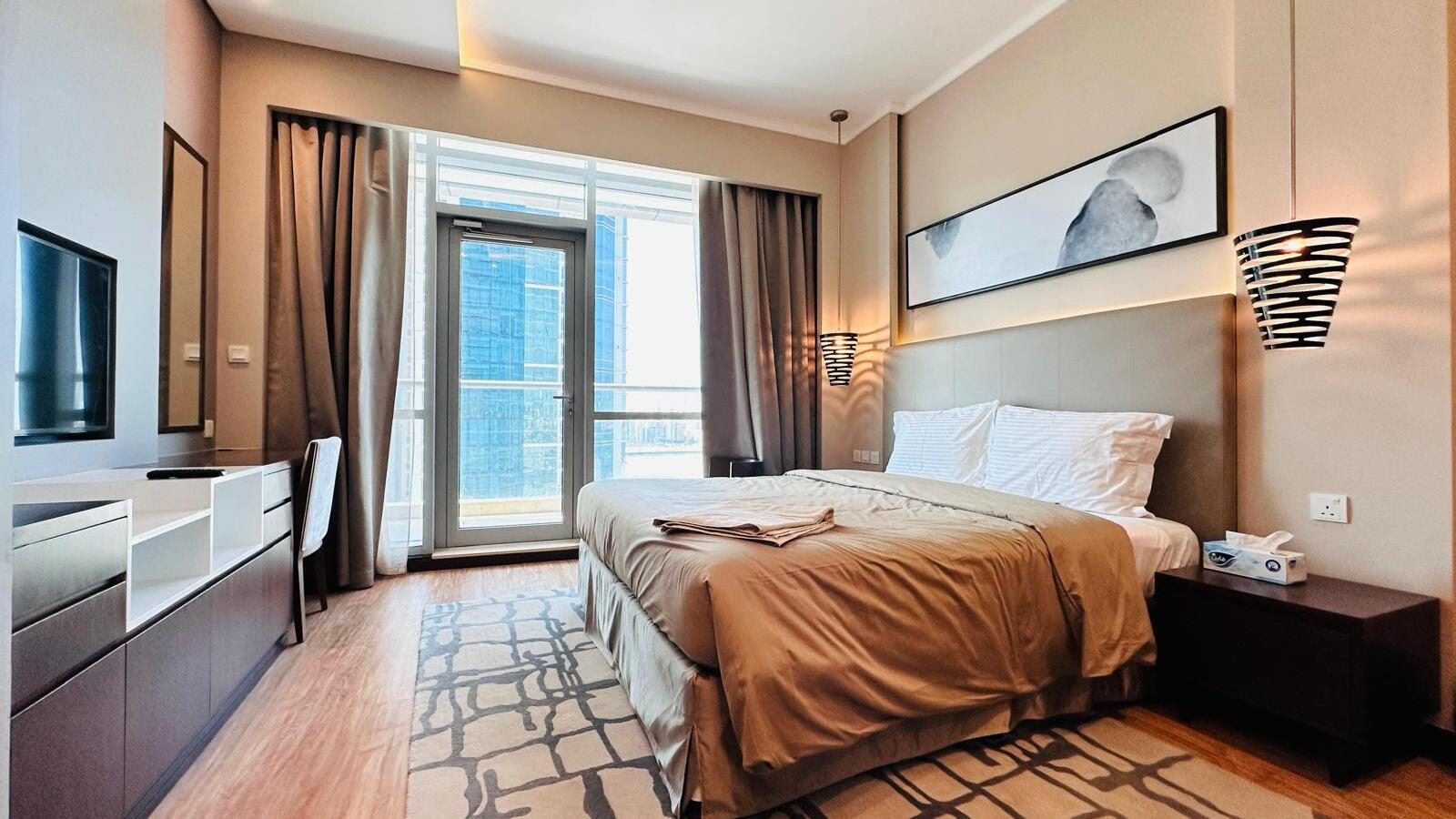 One-Bedroom Apartment with Dual Bathrooms