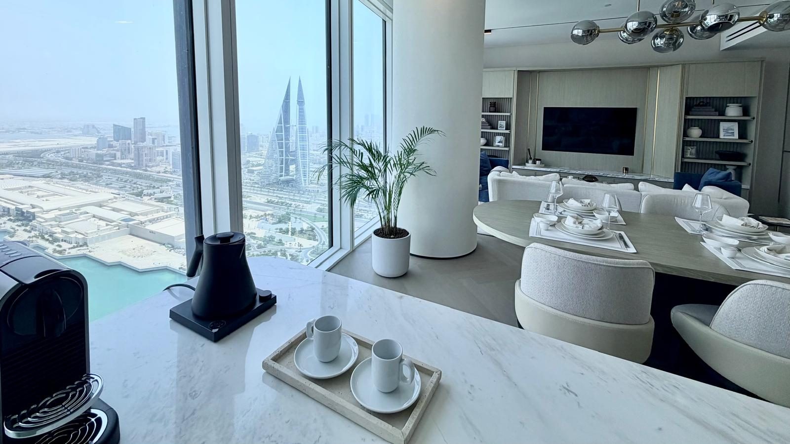2-Bedroom Apartment with Private Jacuzzi and Spa