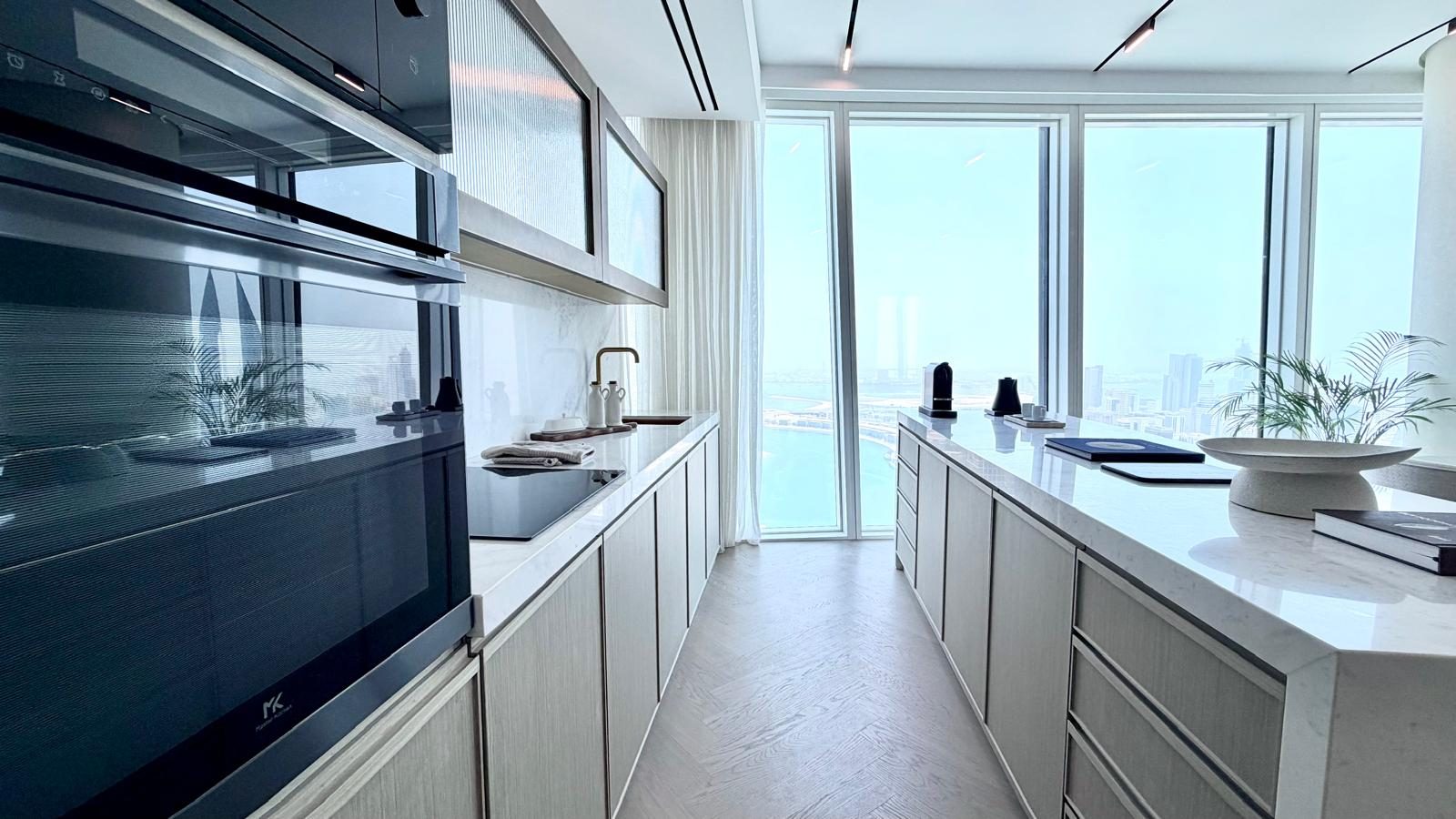 2-Bedroom Apartment with Private Jacuzzi and Spa