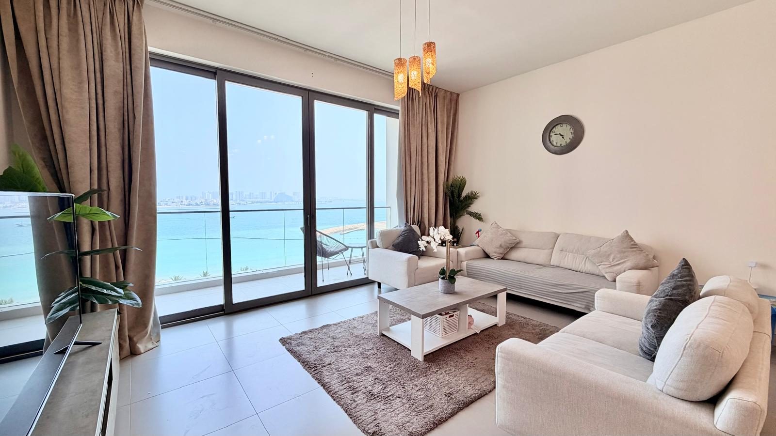 2 Bedroom Apartment with Water Views