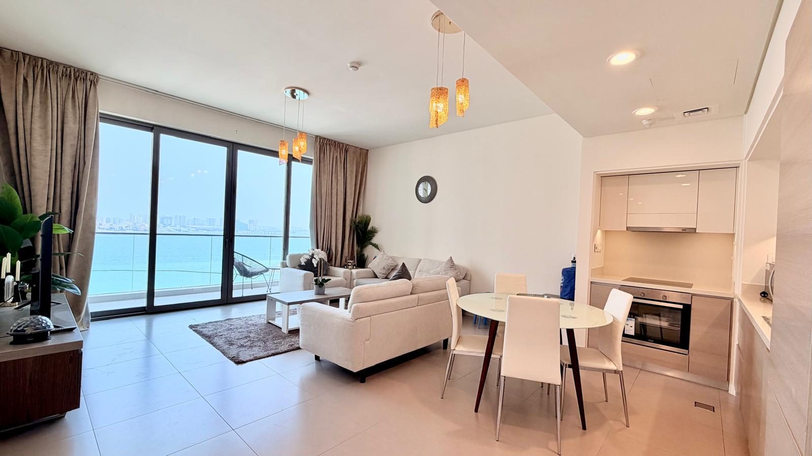 2 Bedroom Apartment with Water Views