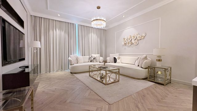One Bedroom Apartment with Water Views and Concierge