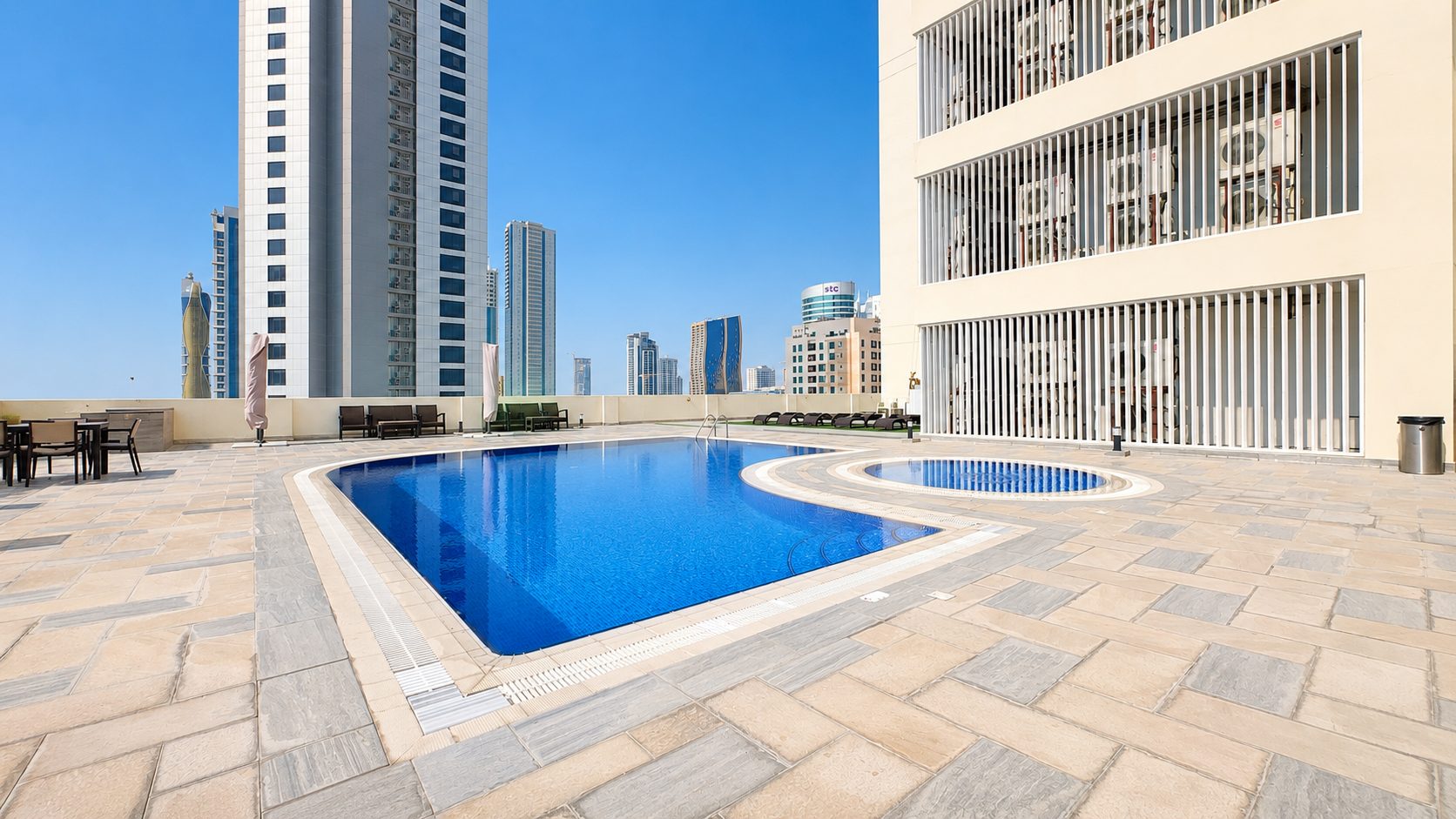 Fully-Furnished Studio with Pool and Gym
