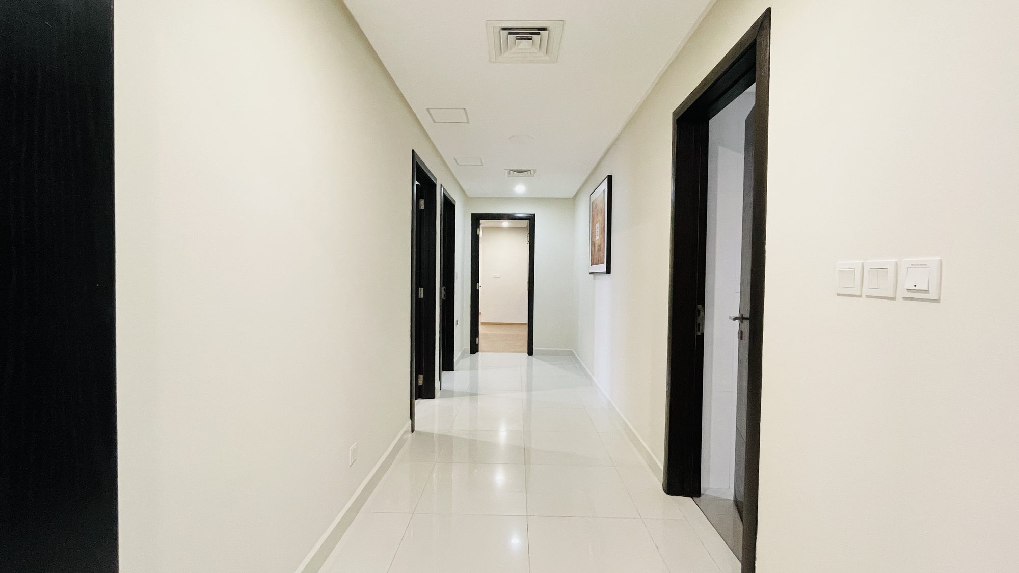 Three-Bedroom Apartment with Four Bathrooms