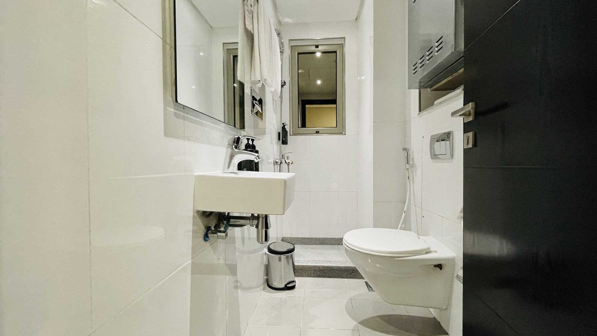 Three-Bedroom Apartment with Four Bathrooms