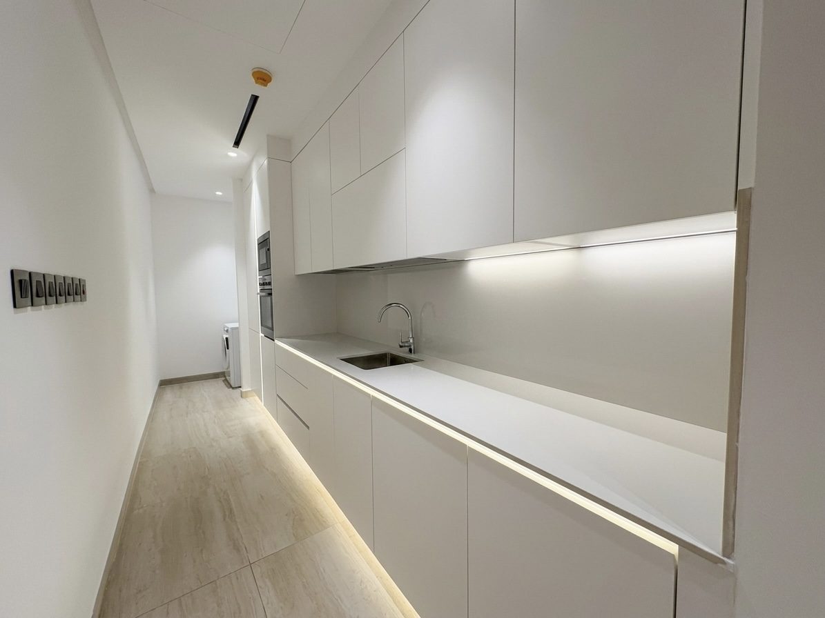 1-Bedroom Apartment with Private Pool and Balcony