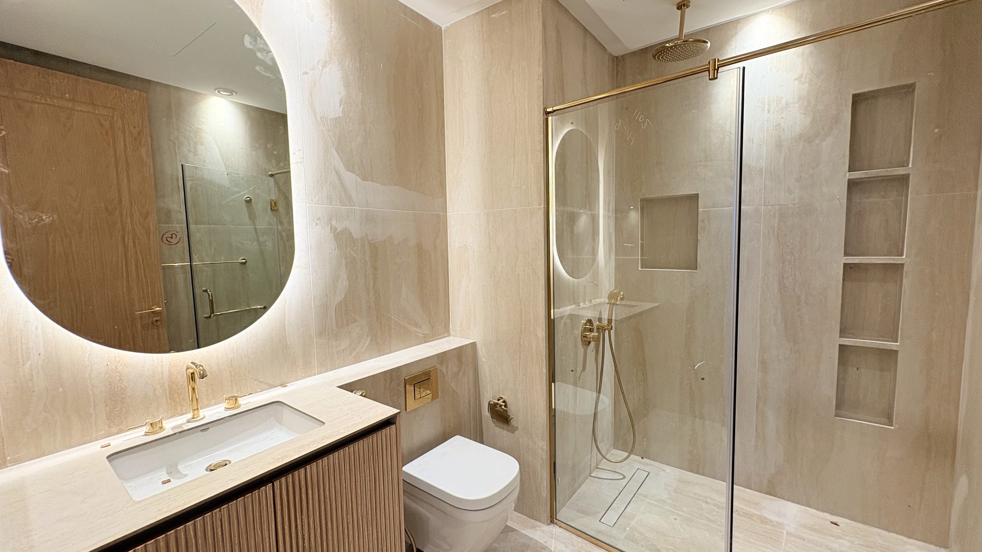 One-Bedroom Apartment with Private Pool