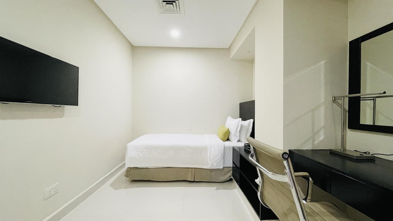 One Bedroom Apartment with Dual Bathrooms