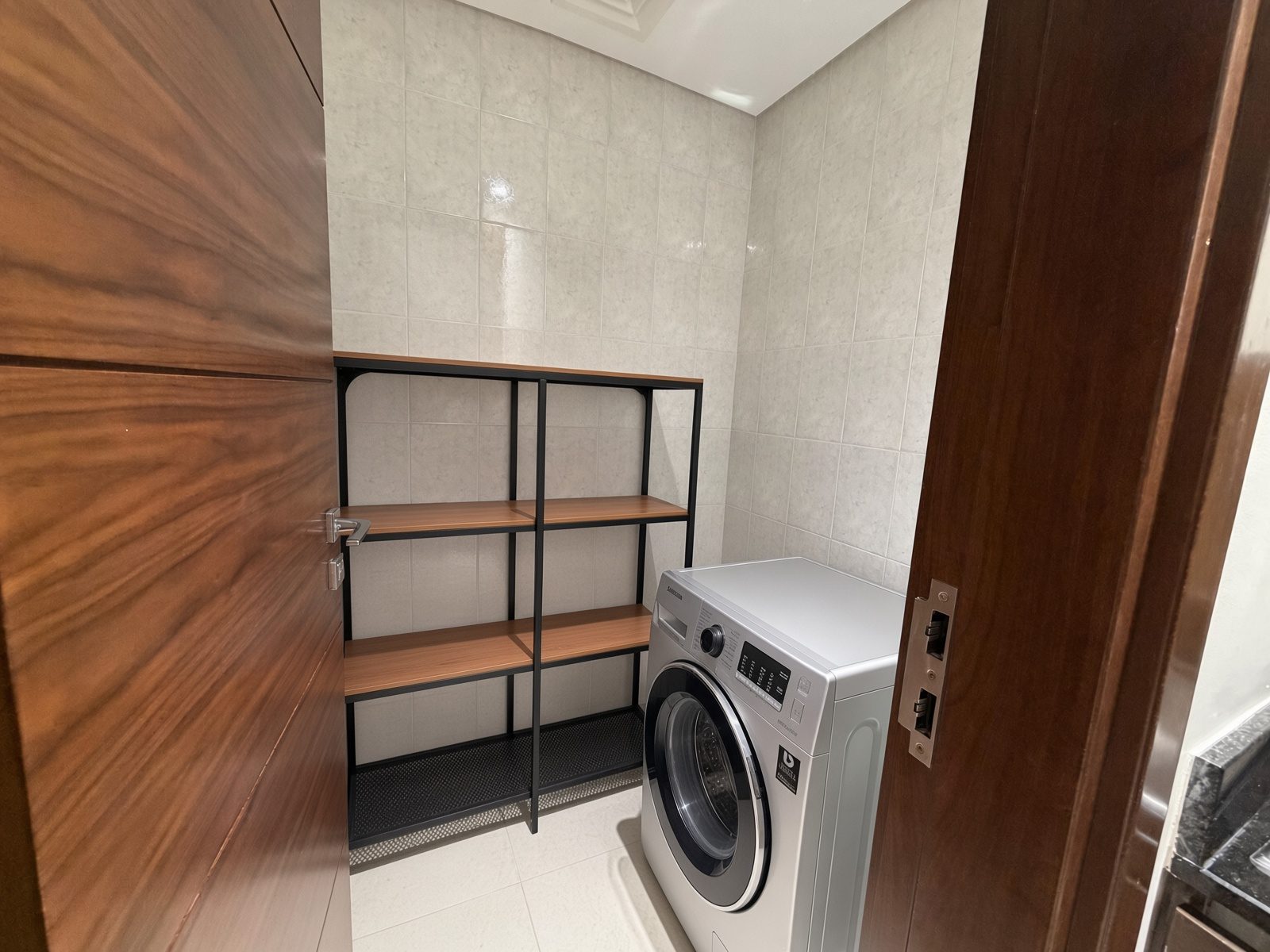 Two Bedroom Apartment with Three Bathrooms