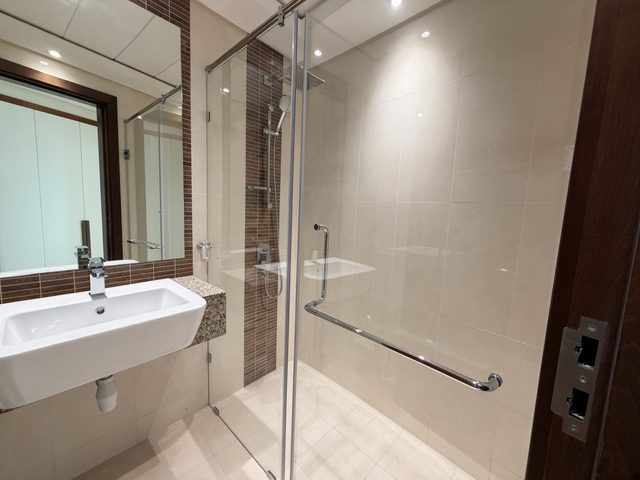Two Bedroom Apartment with Three Bathrooms