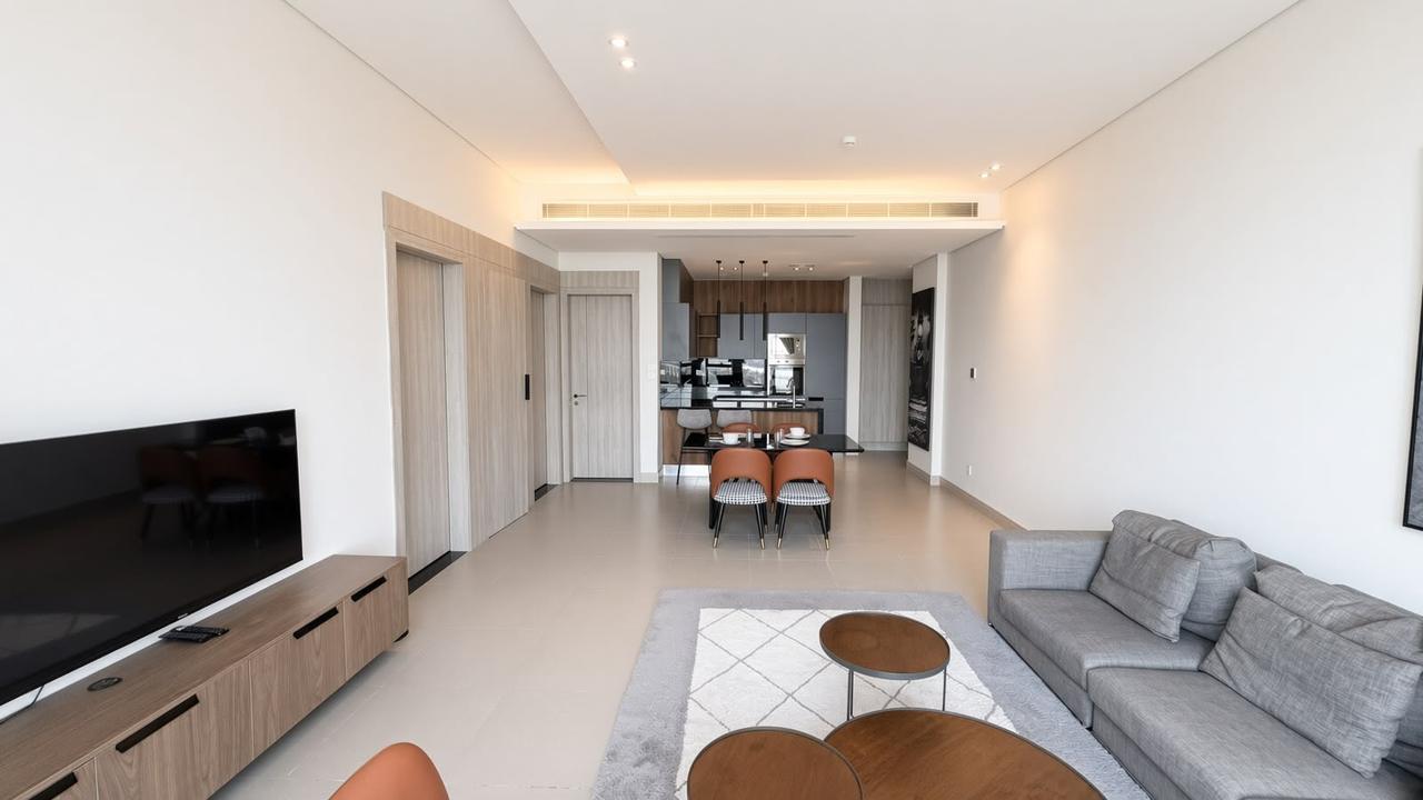 2-Bedroom Apartment with Dual Parking and Pool