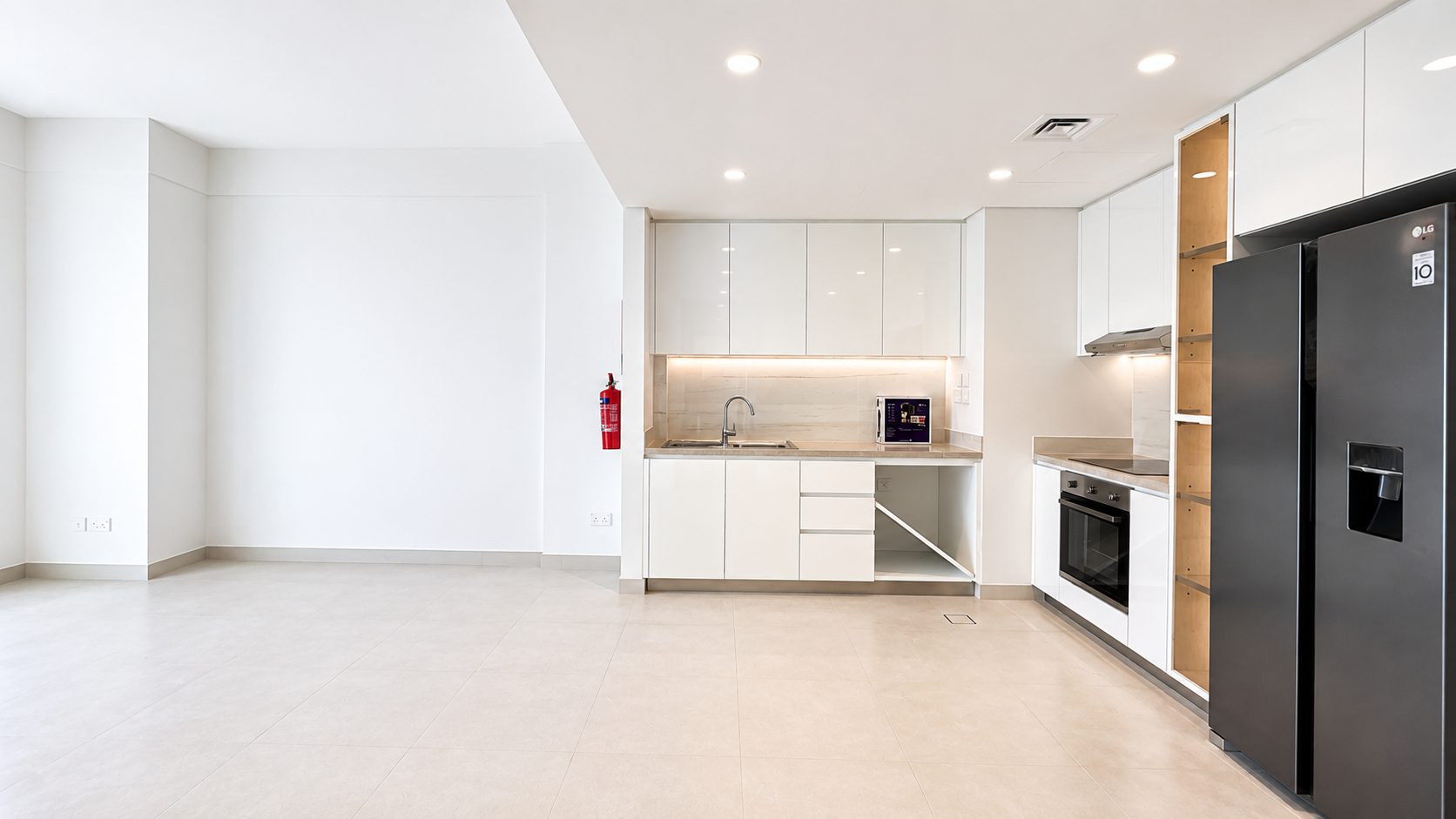 2-Bedroom Apartment with Water Views