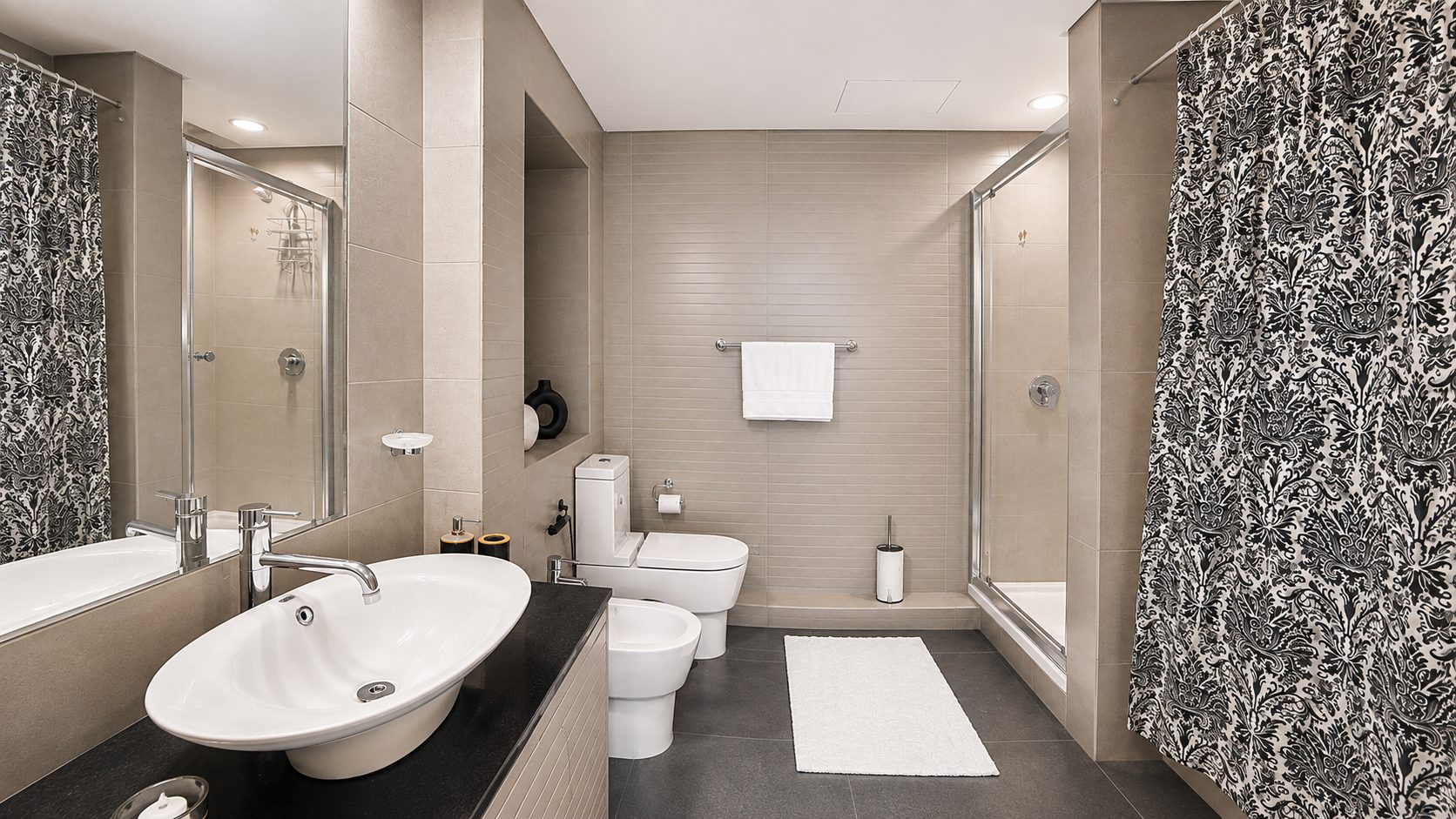 Three Bedroom Apartment with Water Views