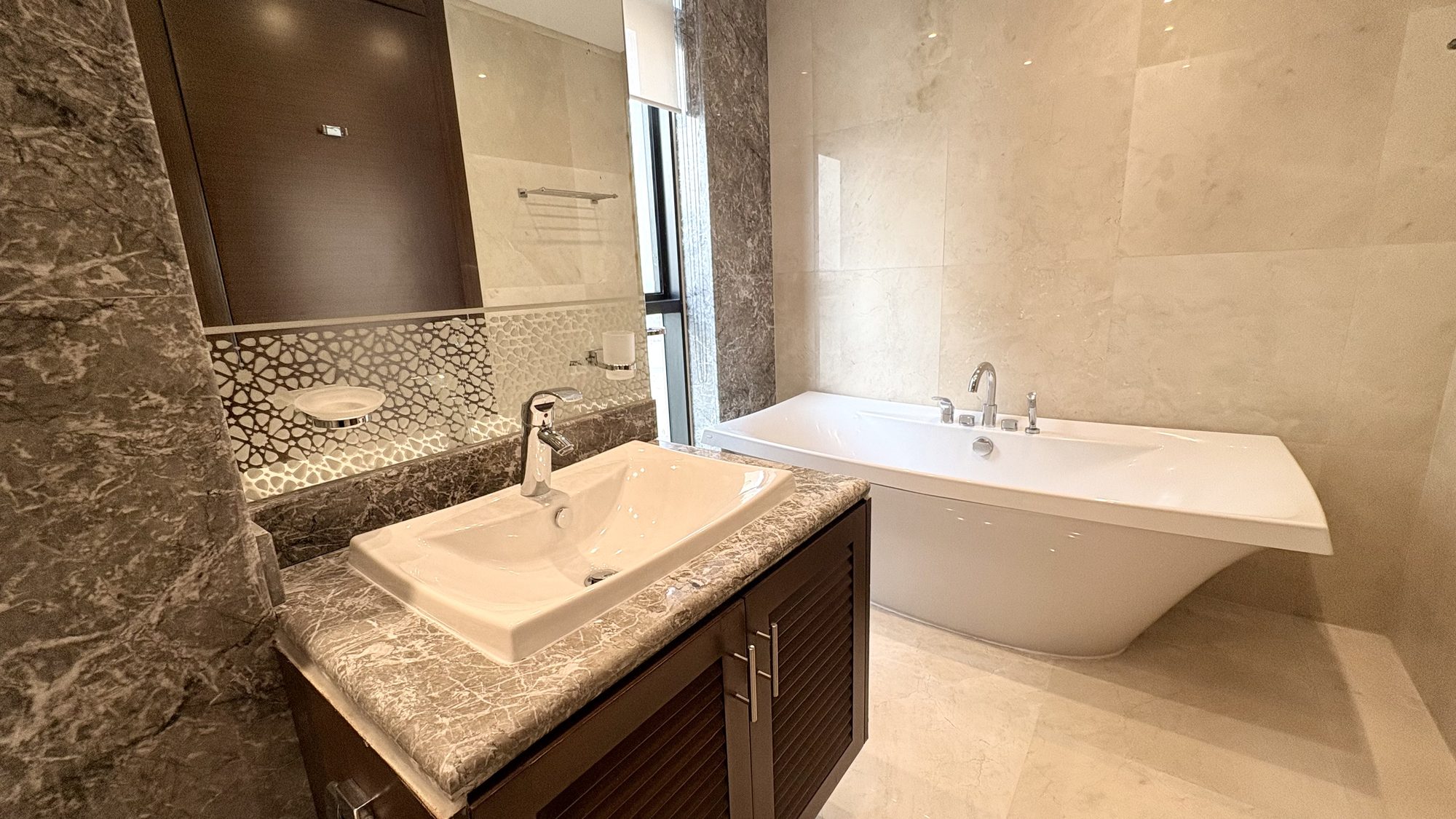 3-Bedroom Apartment with Private Jacuzzi and Maids Room