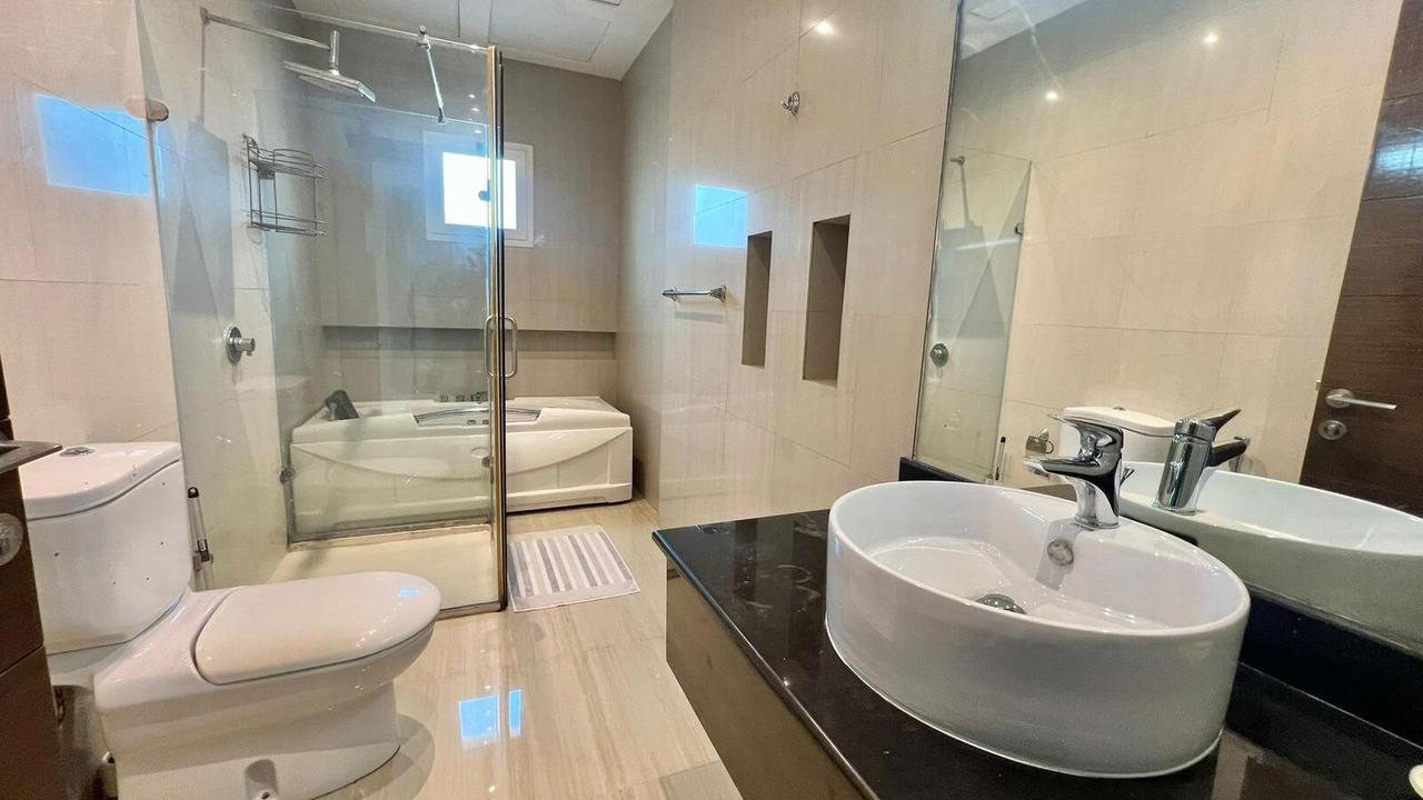 Two Bedroom Apartment, Fully Furnished, 155 sqm
