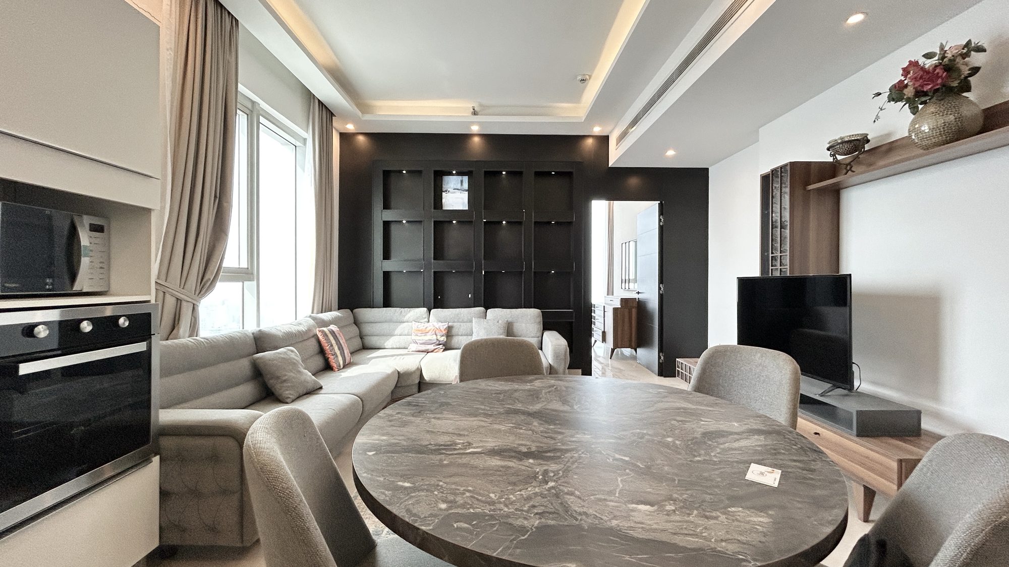 One-Bedroom Apartment, 60sqm, Fully Furnished