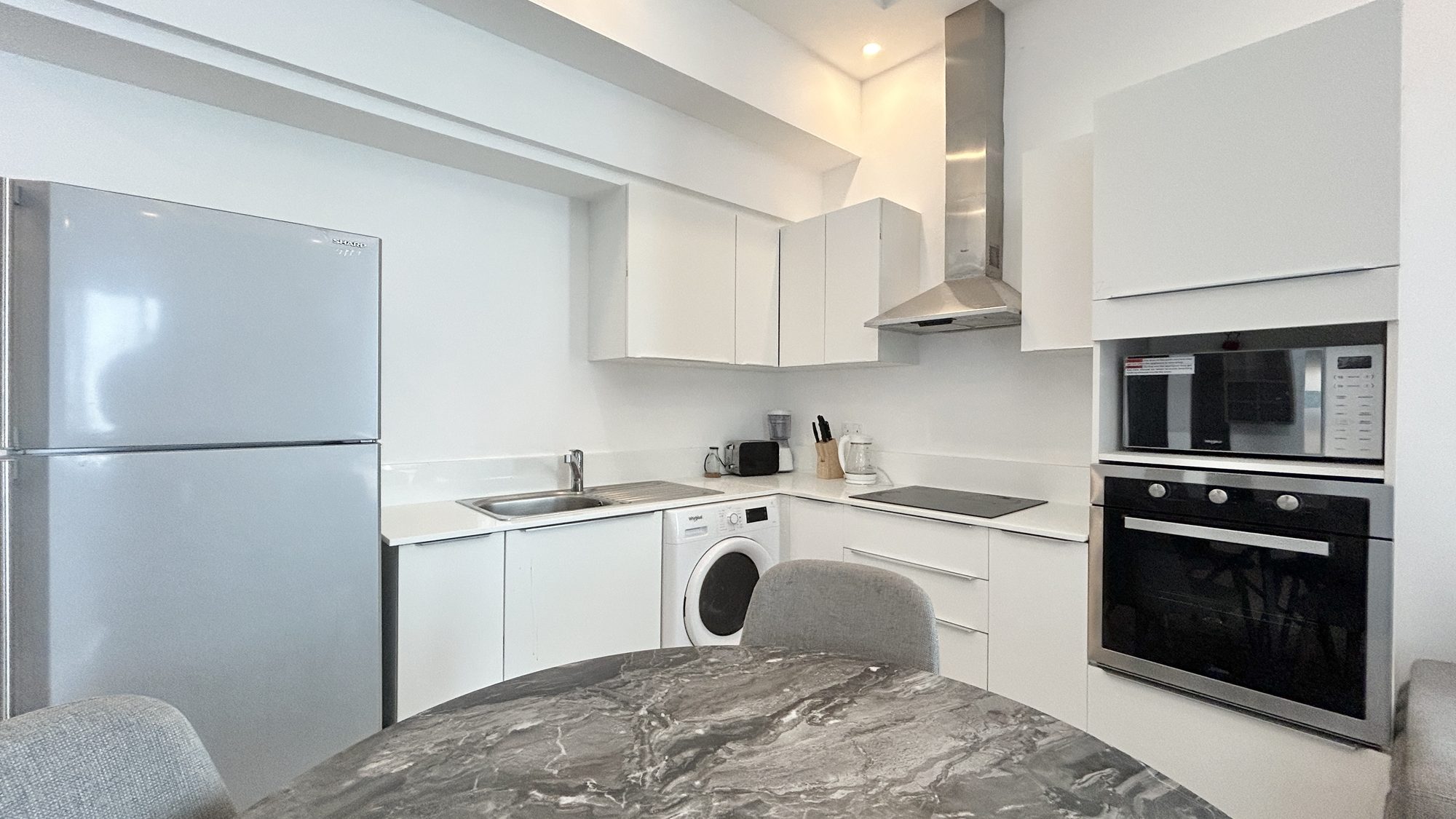One-Bedroom Apartment, 60sqm, Fully Furnished