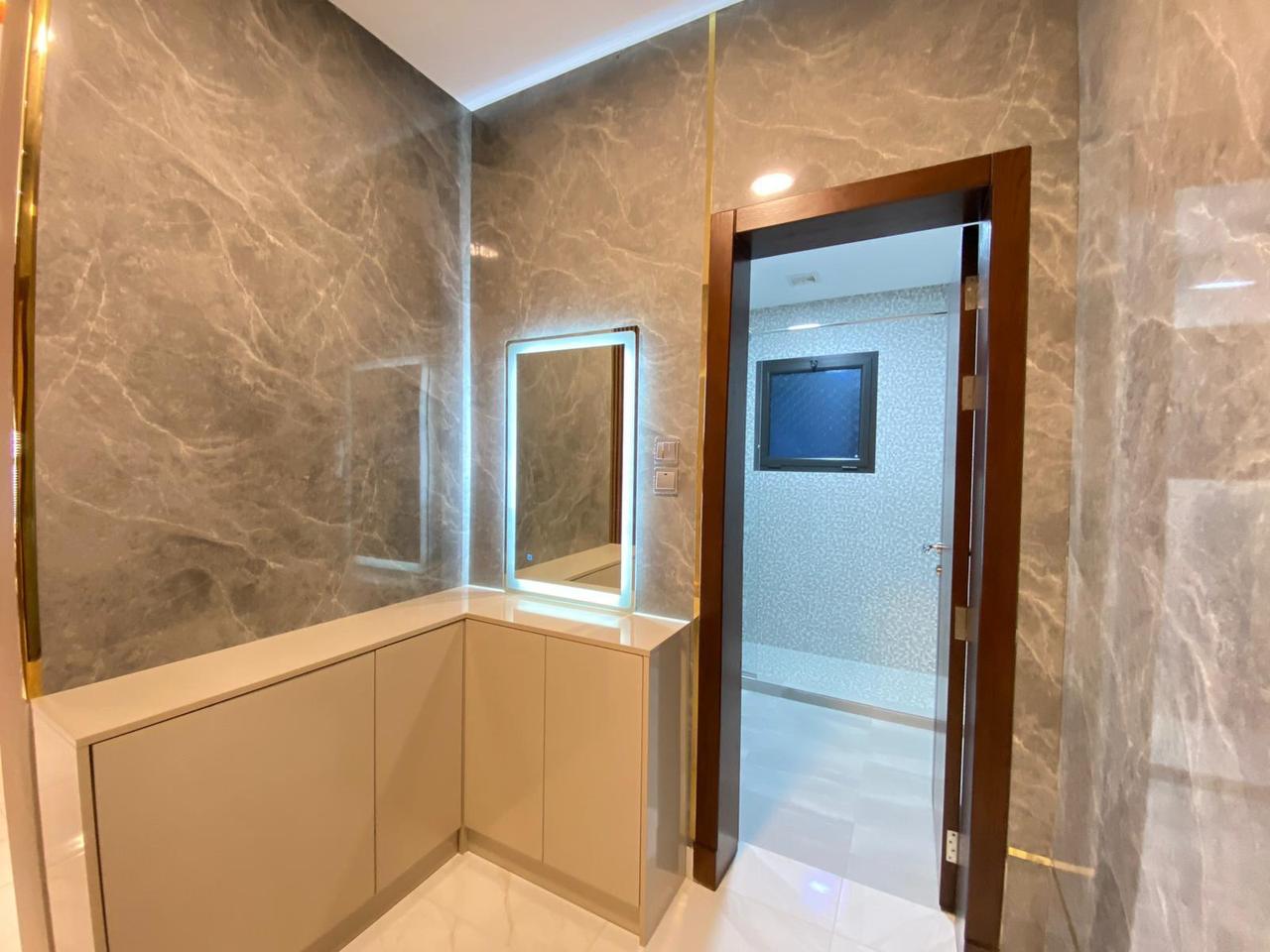 2 Bedrooms, 2 Bathrooms, Fully Furnished