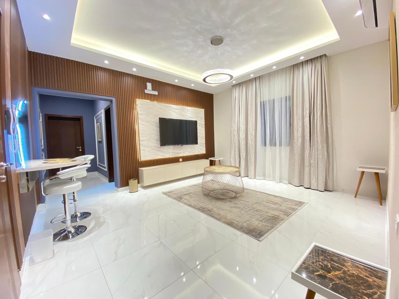 2 Bedrooms, 2 Bathrooms, Fully Furnished