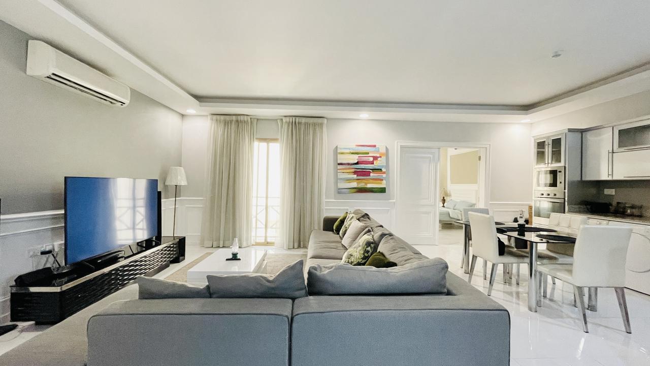 Two-Bedroom Apartment with Shared Pool and Gym