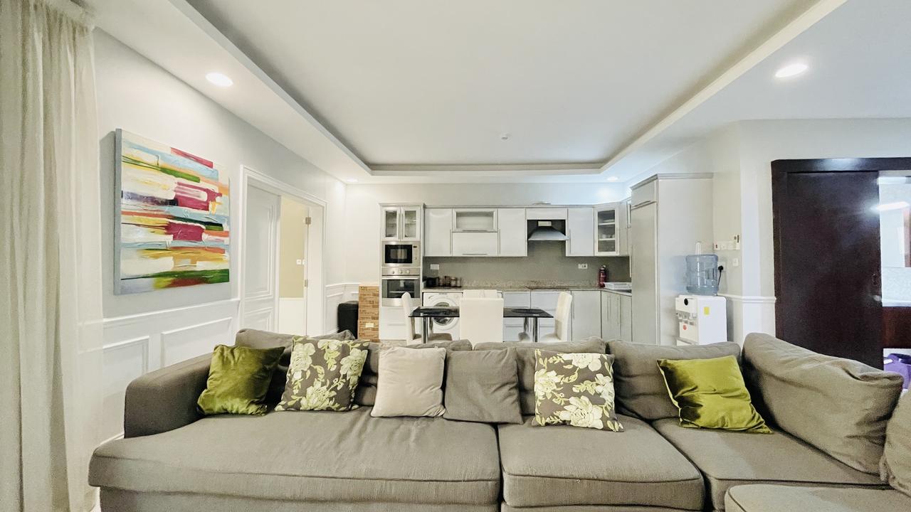 Two-Bedroom Apartment with Shared Pool and Gym