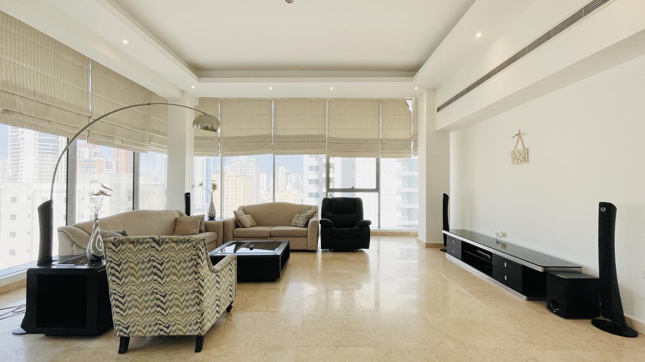 Two-Bedroom Apartment with Pool and Gym