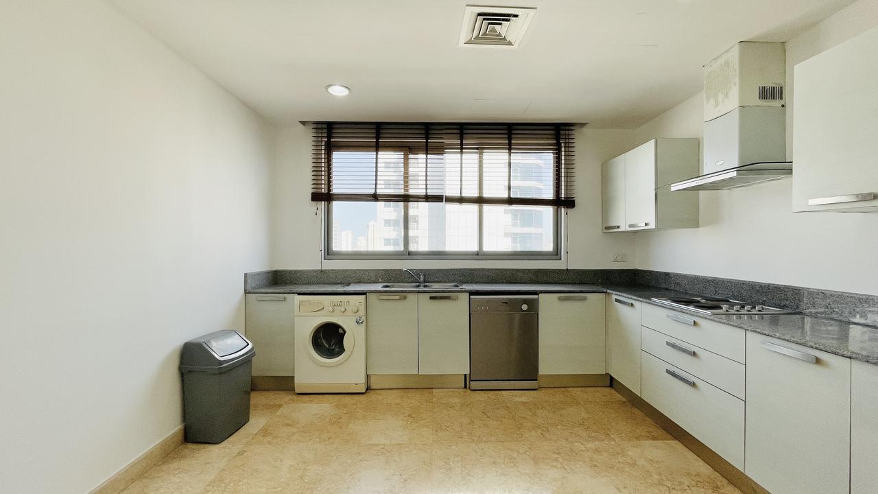 Two-Bedroom Apartment with Pool and Gym