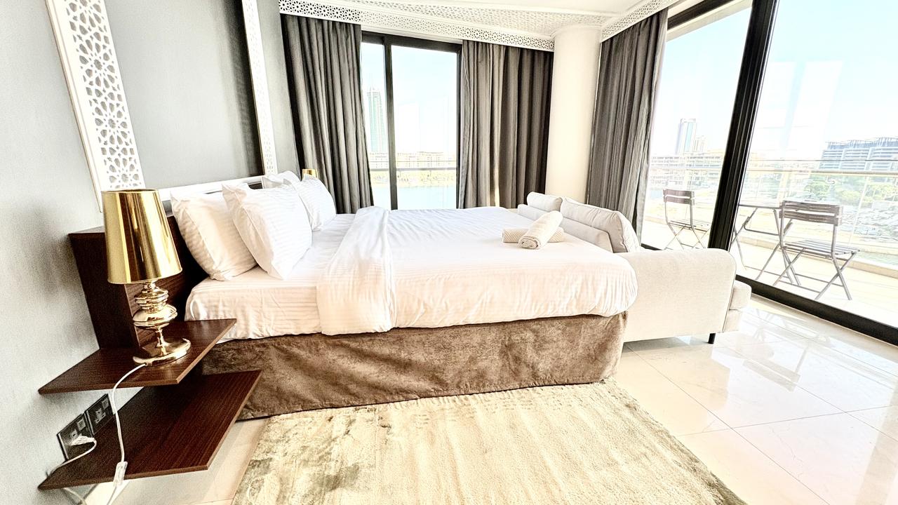 2-Bedroom Apartment with Water Views