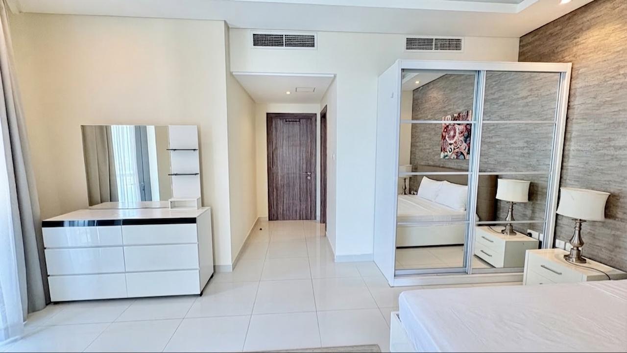 One Bedroom Apartment with Shared Pool and Gym