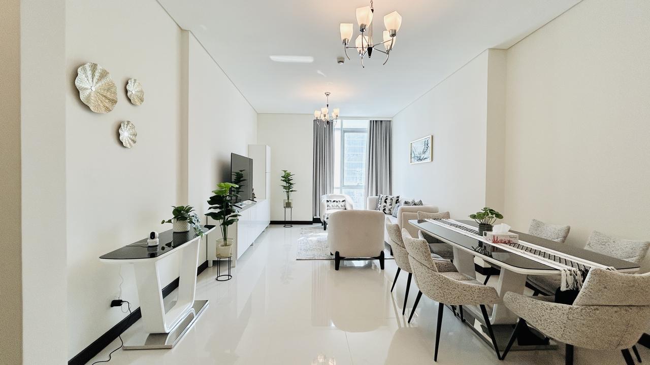 Two-Bedroom Apartment with Pool and Gym