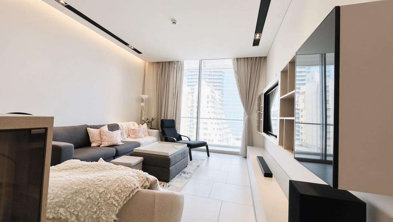 One-Bedroom Apartment with Two Bathrooms