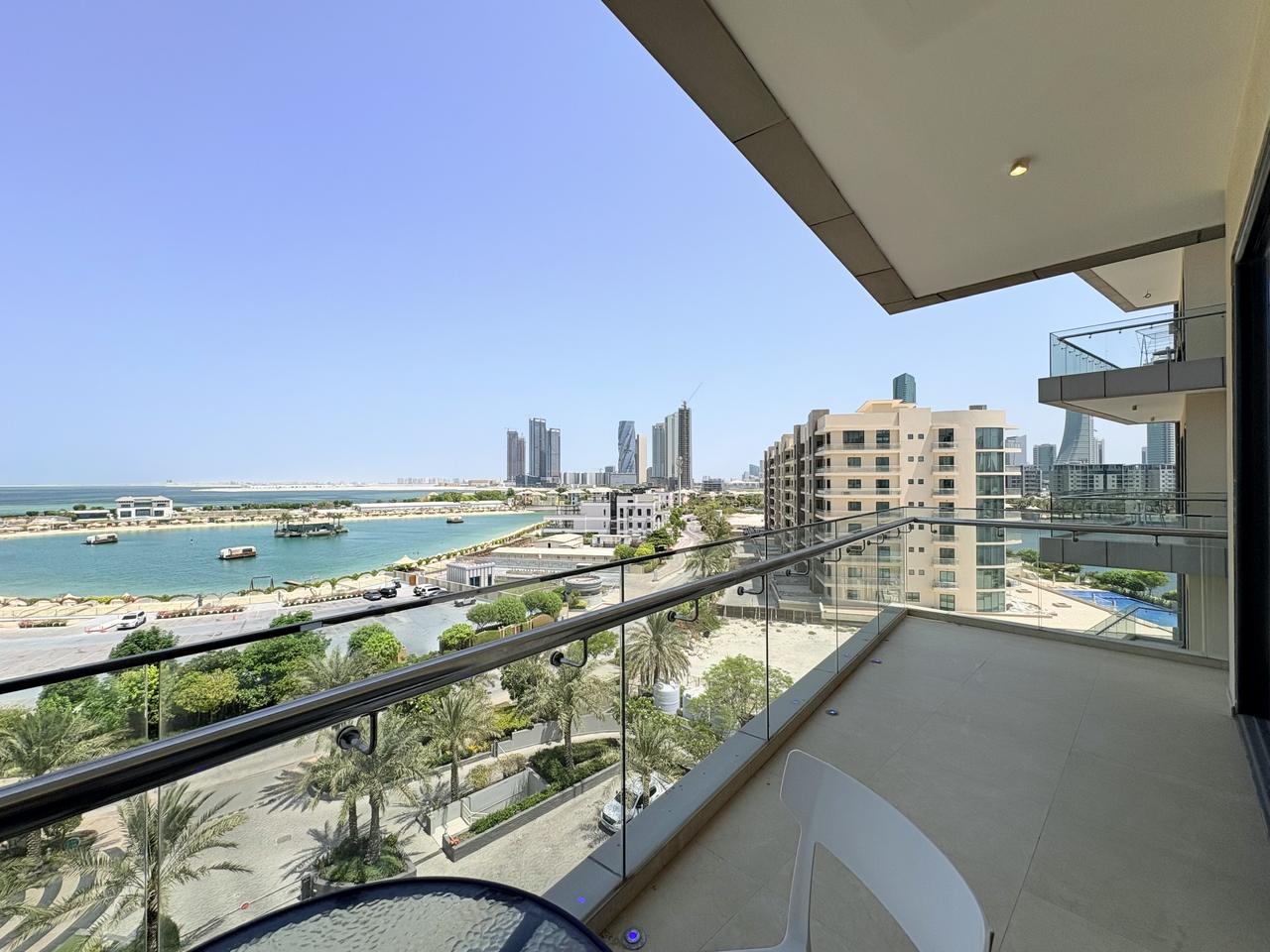 1-Bedroom Apartment with Water Views