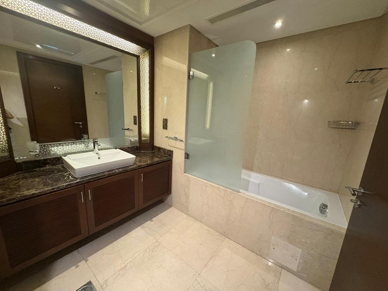 1-Bedroom Apartment with Water Views
