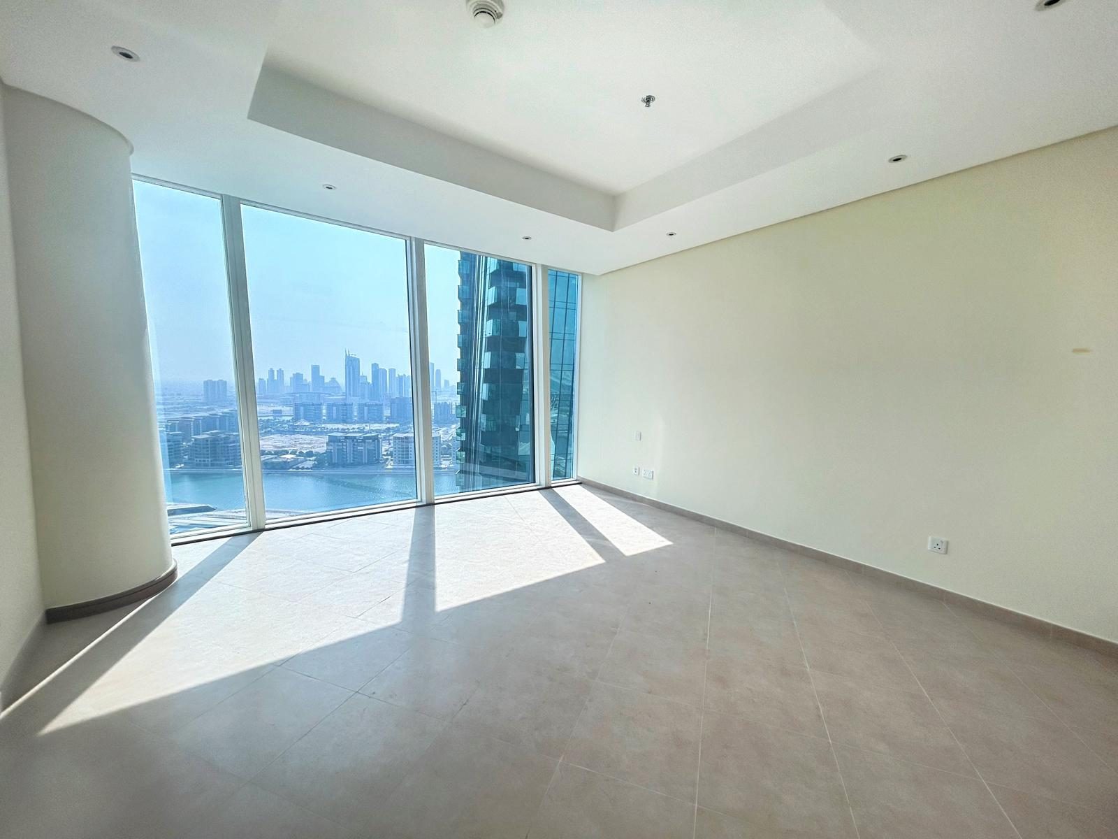 Two-Bedroom Flat with Three Bathrooms in Manama