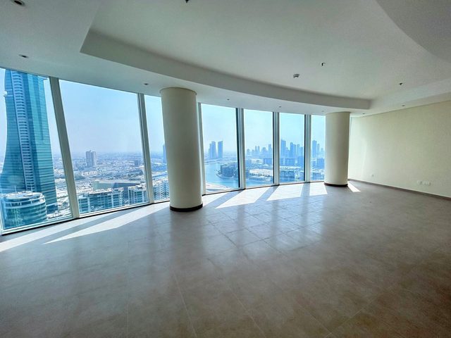 Two-Bedroom Flat with Three Bathrooms in Manama