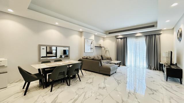 Two-Bedroom Apartment with Shared Pool and Gym
