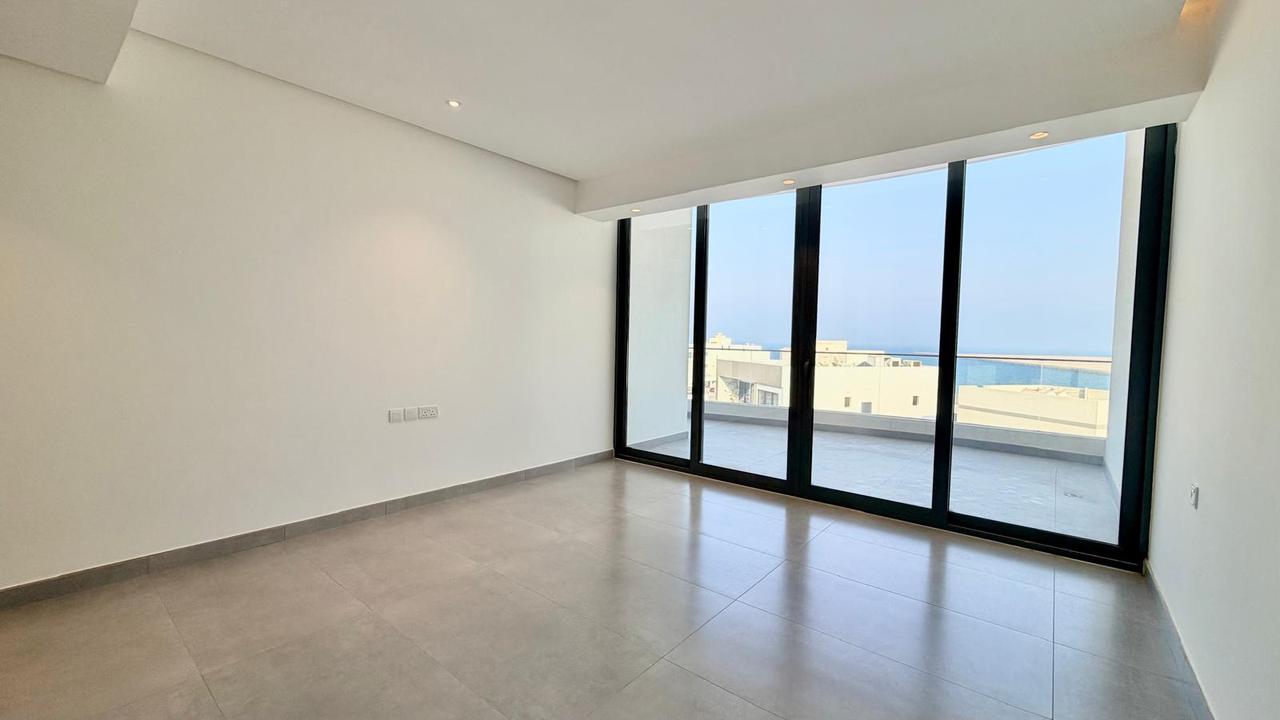 Three Bedroom Duplex with Private Pool