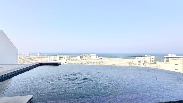 Three Bedroom Duplex with Private Pool