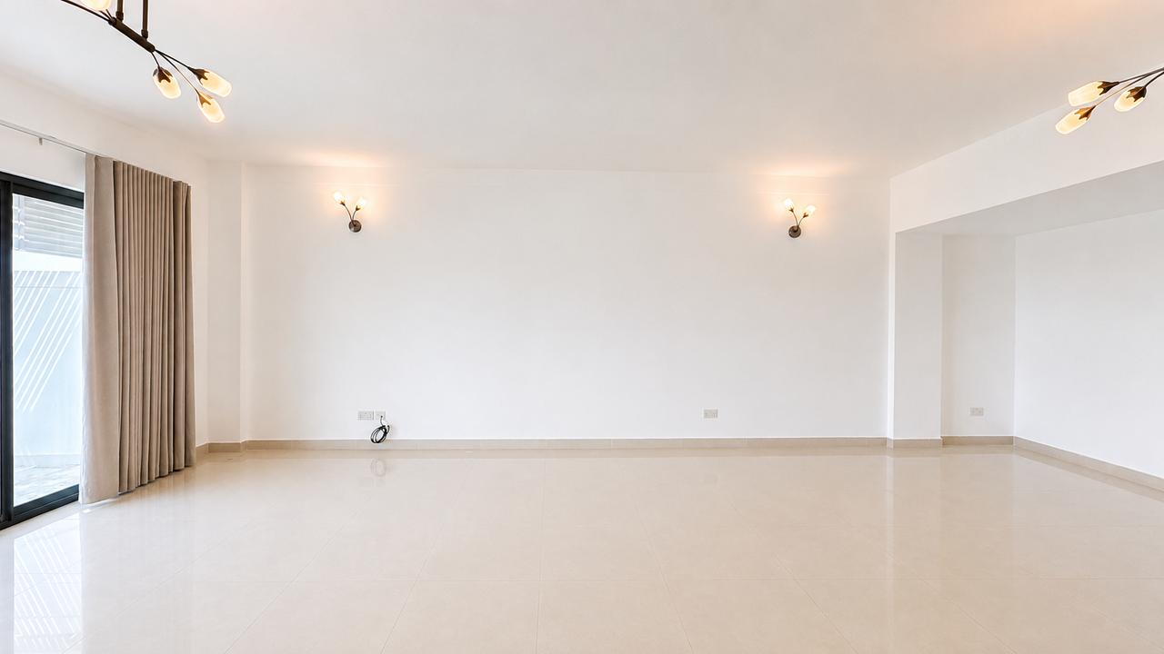 3-Bedroom Duplex with Private Garden and Pool