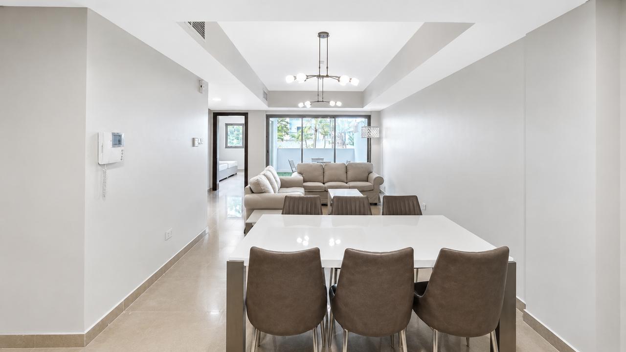 Two-Bedroom Ground Floor Apartment with Garden