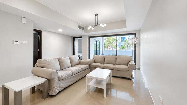 Two-Bedroom Ground Floor Apartment with Garden