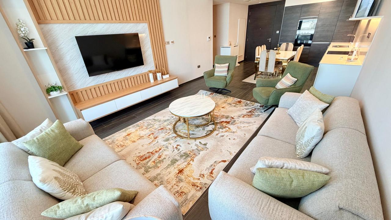 One Bedroom Apartment with Two Bathrooms