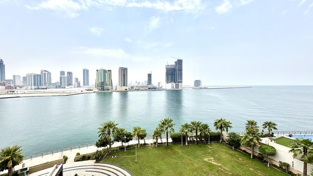 1-Bedroom Apartment with Water Views