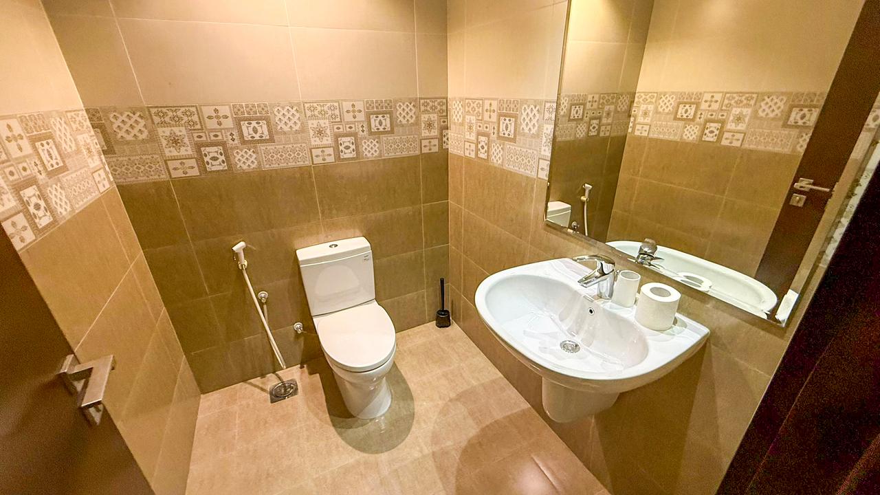1-Bedroom Apartment with Shared Pool and Gym
