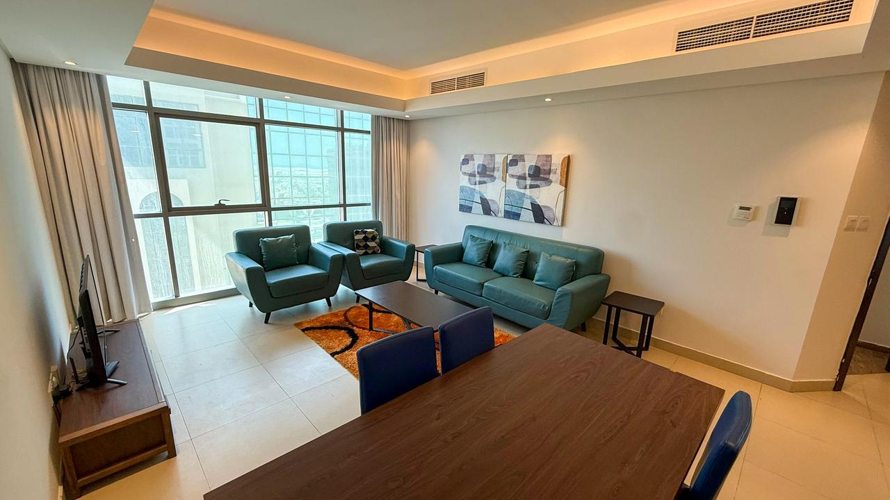 2 Bedroom Apartment with Pool and Gym