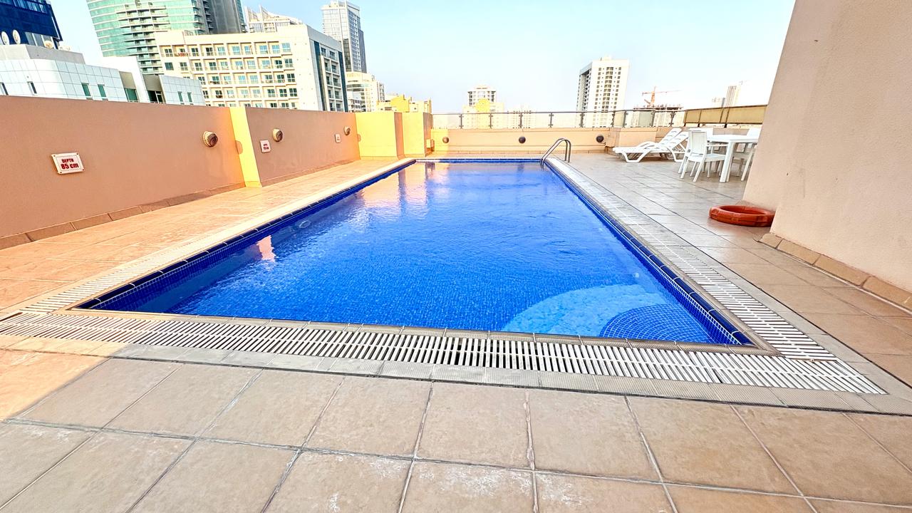 Two Bedroom Apartment with Private Jacuzzi