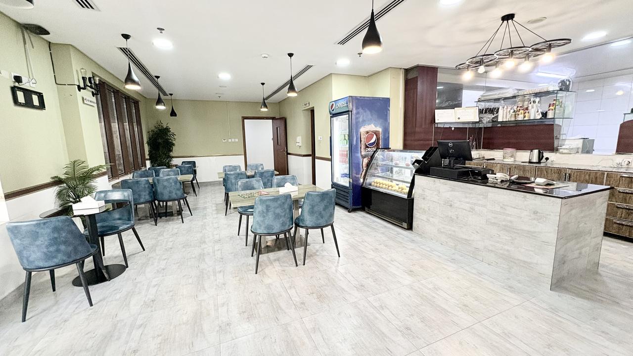 One-Bedroom Apartment with Pool and Gym Access