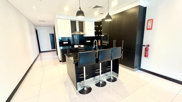 Three Bedroom Apartment with Private Pool and Gym