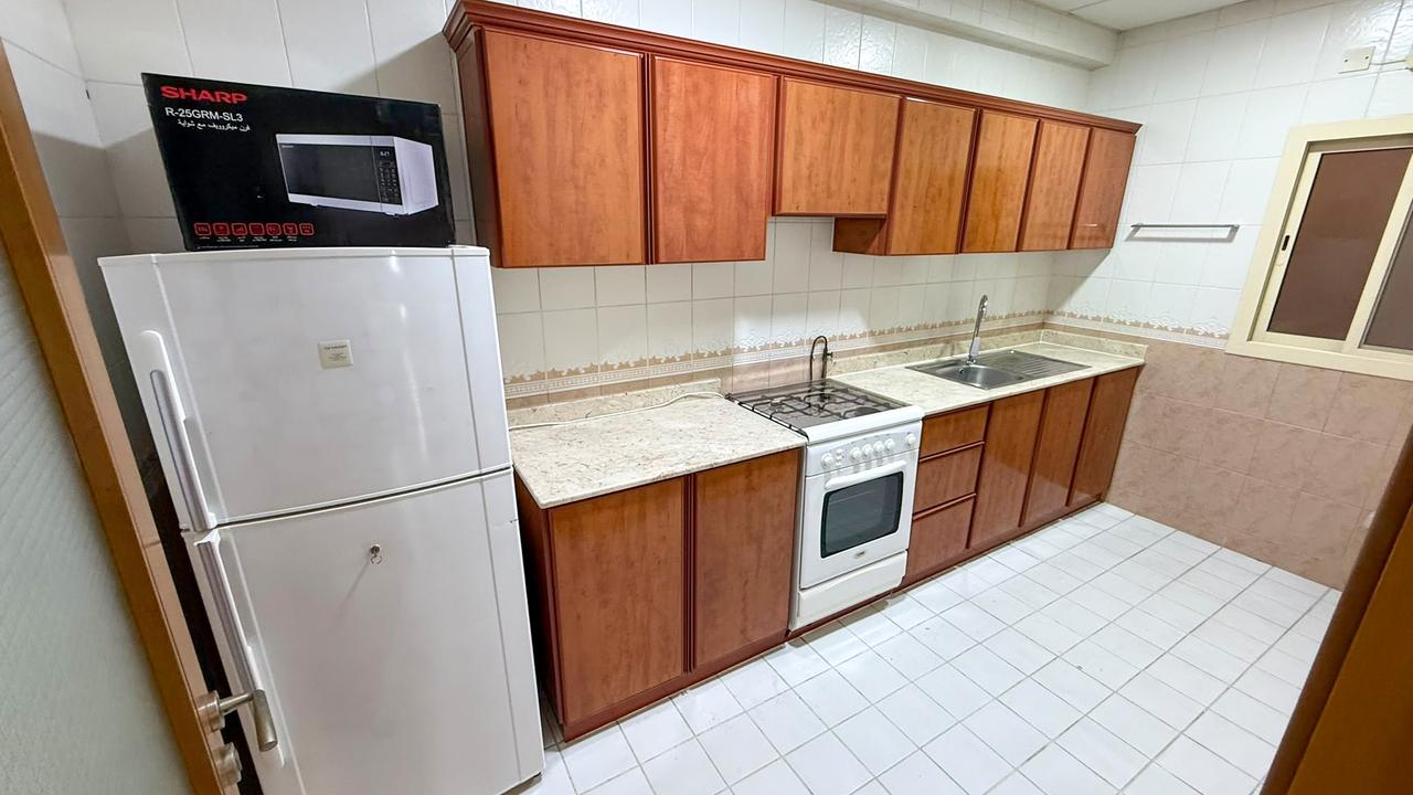 1 Bedroom Apartment with Water View and Gym