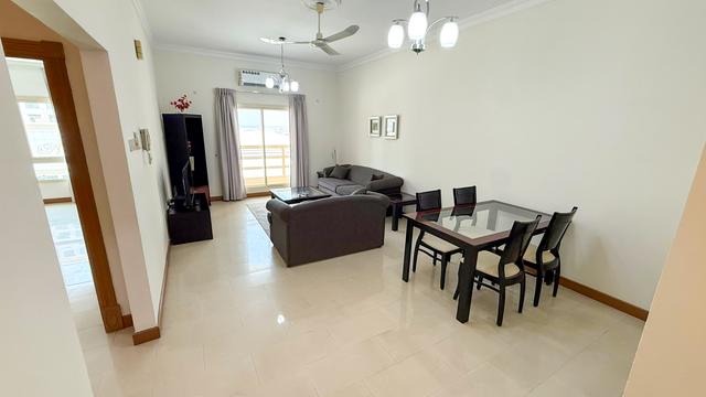 1 Bedroom Apartment with Water View and Gym